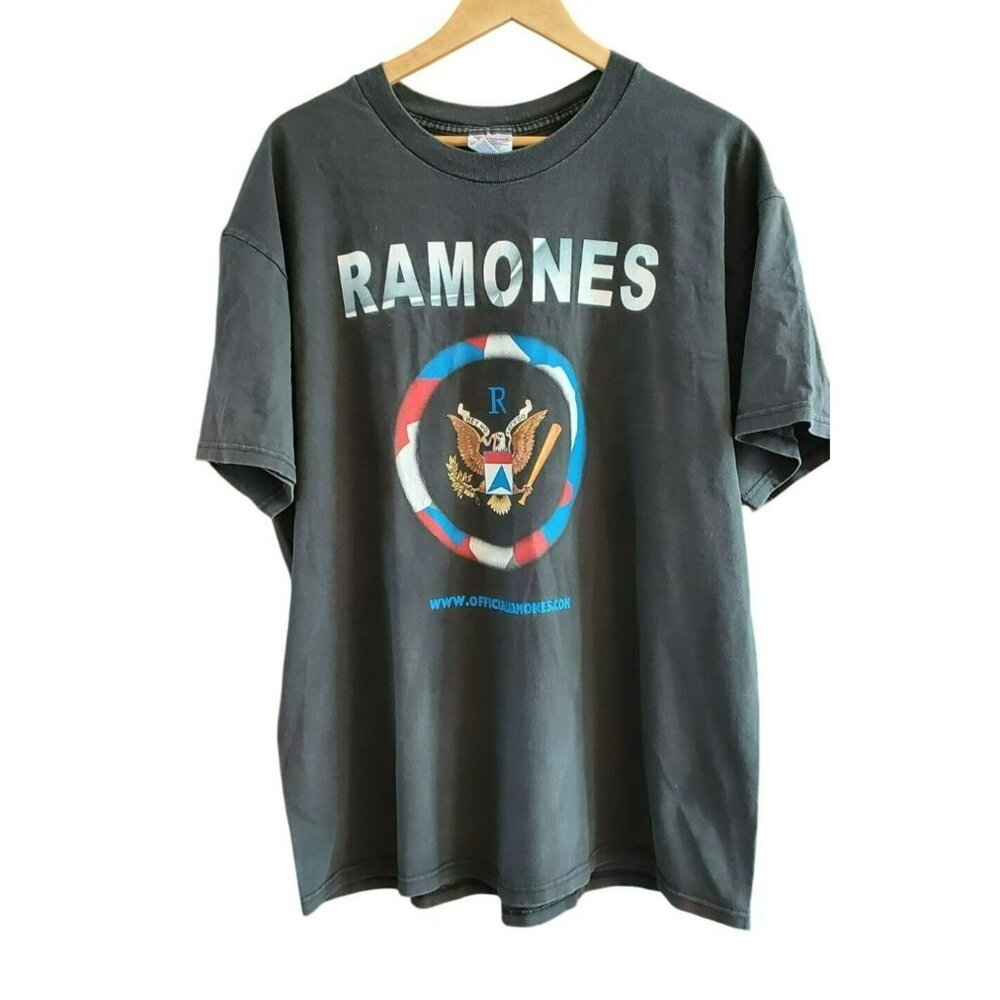 Vintage The Ramones Founding  Member Punk Concert T Shirt Size XL Music Legend